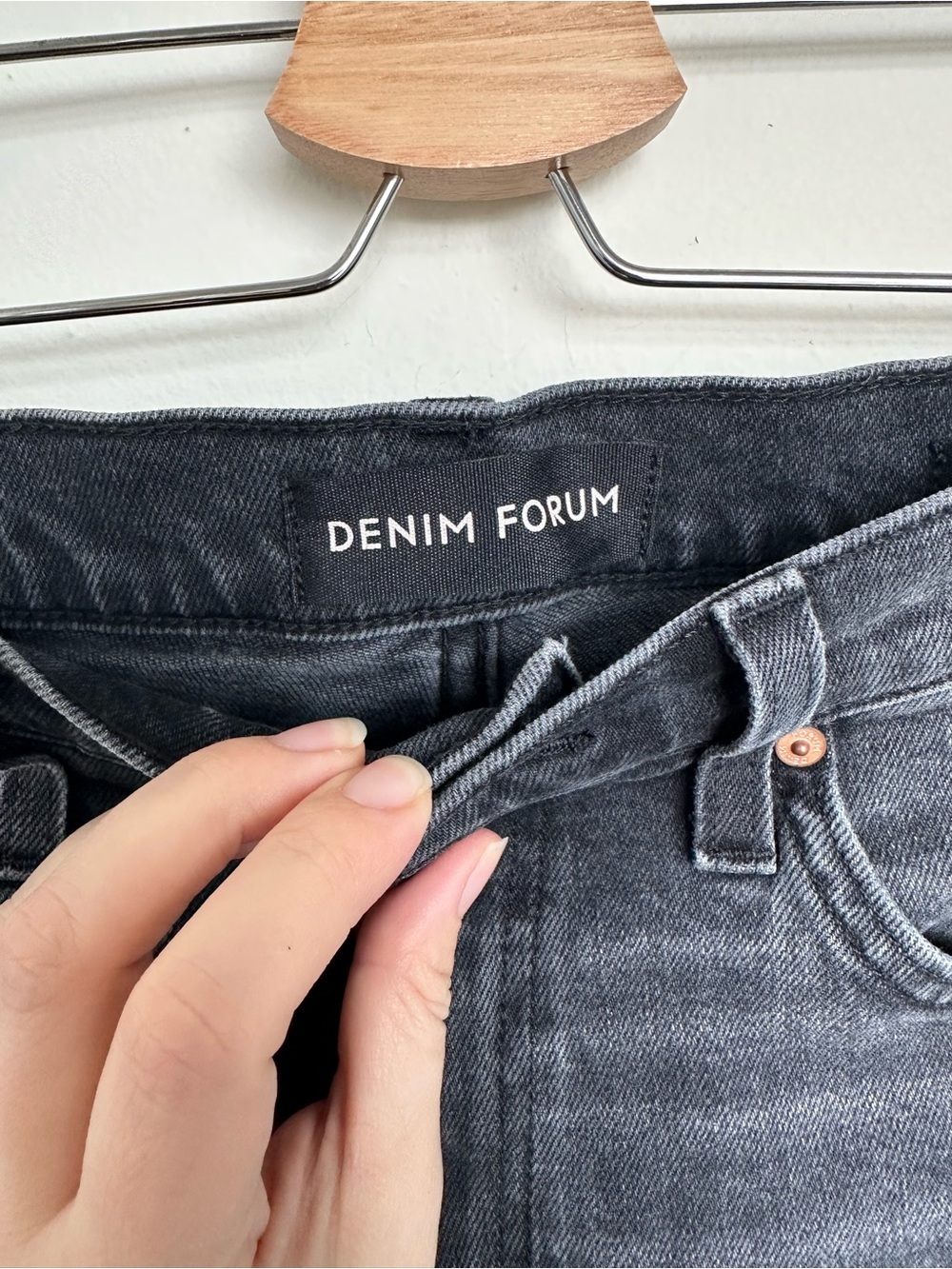 Denim Forum ($128) 80s Bardot High Rise Slim Jeans Black Liquorice Vintage Sz 27 - Picture 9 of 16